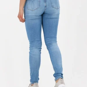 Calvin Klein Skinny Jeans Mid Rise Skinny En Bleu REMISE allant jusqu. 9