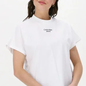 Nouvelle Collection Calvin Klein T-shirt Stacked Logo Loose Tee En Blanc 11