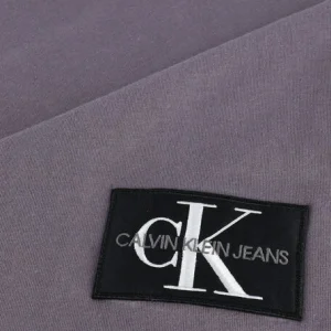 Calvin Klein T-shirt Badge Turn Up Sleeve En Gris à prix d'occasion 15