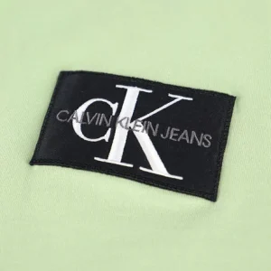 Calvin Klein T-shirt Badge Turn Up Sleeve En Vert mode 15