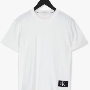 magasin france Calvin Klein T-shirt Badge Turn Up Sleeve En Blanc 13