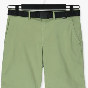 officiel Calvin Klein Pantalon Courte Garment Dye Belted Shorts En Vert 13