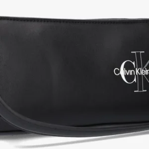 soldes officiel Calvin Klein Sculpted Shoulder Pouch Two Tone Sac Bandoulière En Noir 9