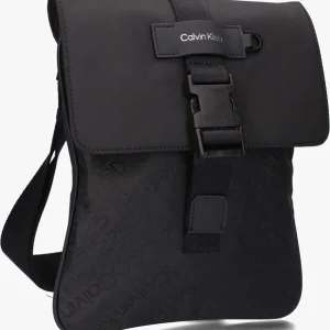 de garantie authentique Calvin Klein Urban Repreve Clip Flatpack Sac Reporter En Noir 9