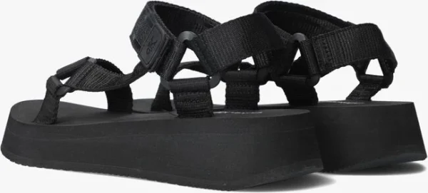 boutique en ligne Calvin Klein Prefresato Sandal 1 Sandales En Noir 4