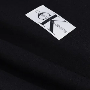 Calvin Klein T-shirt Badge Seaming Tee En Noir Large choix en ligne 15