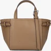 REMISE allant Calvin Klein Minimal Hardware Mini Tote Sac à Main En Camel 17