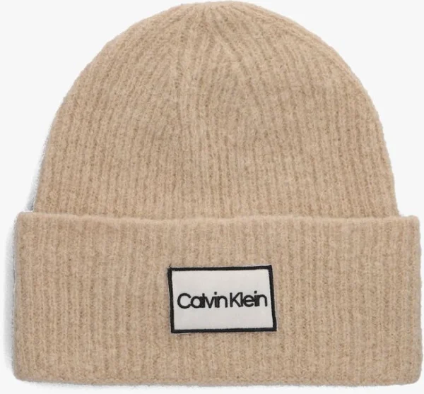 à prix réduits Calvin Klein Lux Wool Beanie Bonnet En Beige 1