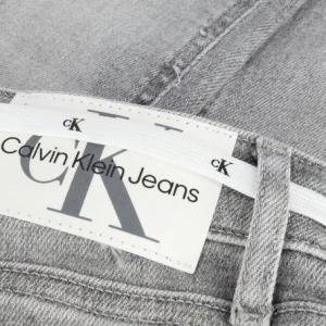 Calvin Klein Skinny Jeans Skinny Hr Light Wash Grey Str En Gris marque moins cher 7