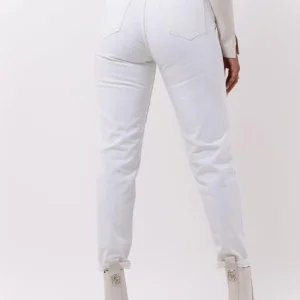 des prix incroyables Calvin Klein Mom Jeans Mom Jean En Blanc 9