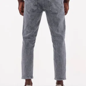 Calvin Klein Straight Leg Jeans Dad Jean En Gris dernières 9