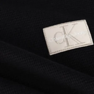 authentiques Calvin Klein Pull Shrunken Badge Ls Waffle Tee En Noir 15