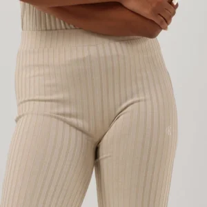 Calvin Klein Pantalon évasé Elongated Rib Pants En Beige dernière tendance 11