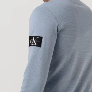 Calvin Klein Chandail Monologo Badge Waffle Ls Tee En Bleu a Prix Discount 11