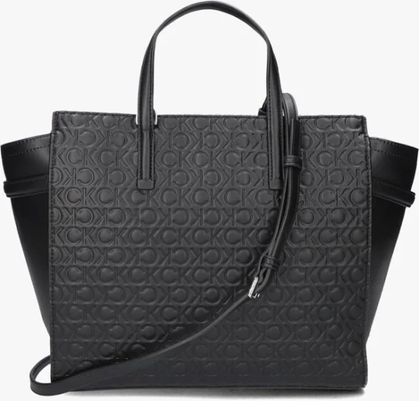 vente luxe pas cher Calvin Klein Ck Must Tote Md Embossed Sac à Main En Noir 4