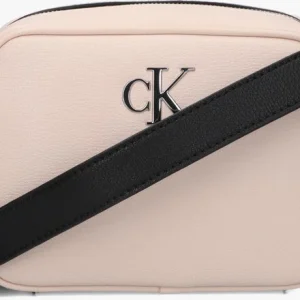 Calvin Klein Minimal Monogram Camera Bag18 Sac Bandoulière En Rose magasin pas cher 9