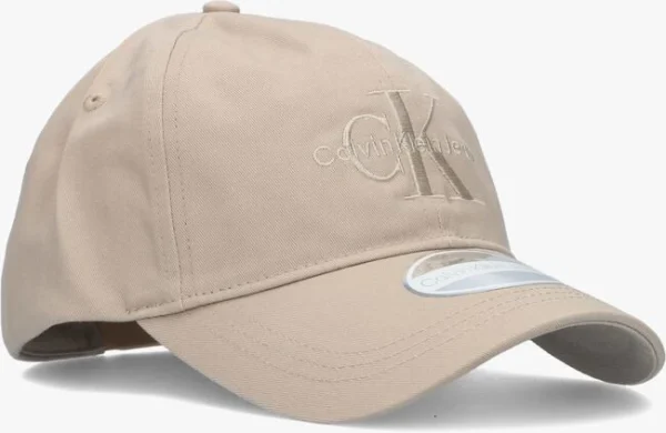 à prix très bas Calvin Klein Monogram Cap Casquette En Taupe 3