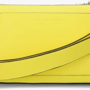 Calvin Klein Sculpted Camera Pouch21 Mono Sac Bandoulière En Jaune prix le plus bas 11