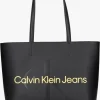 Calvin Klein Sculpted Shopper29 Mono Shopper En Noir pas cher marque 17