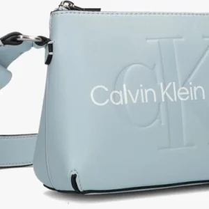 mode Calvin Klein Sculpted Camera Pouch21 Mono Sac Bandoulière En Bleu 9