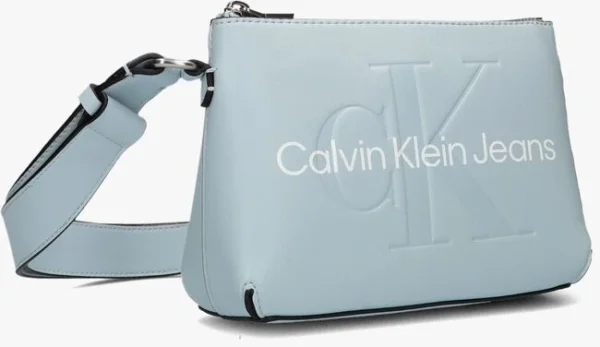 mode Calvin Klein Sculpted Camera Pouch21 Mono Sac Bandoulière En Bleu 3