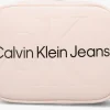 Paiement sécurisé Calvin Klein Sculpted Camera Bag18 Monol Sac Bandoulière En Rose 17