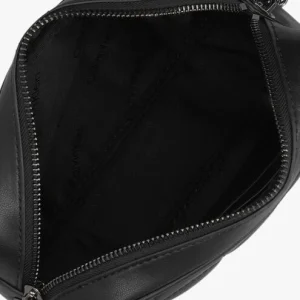 Prestation Et Rapide Calvin Klein Re-lock Quilt Camera Bag Sac Bandoulière En Noir 13